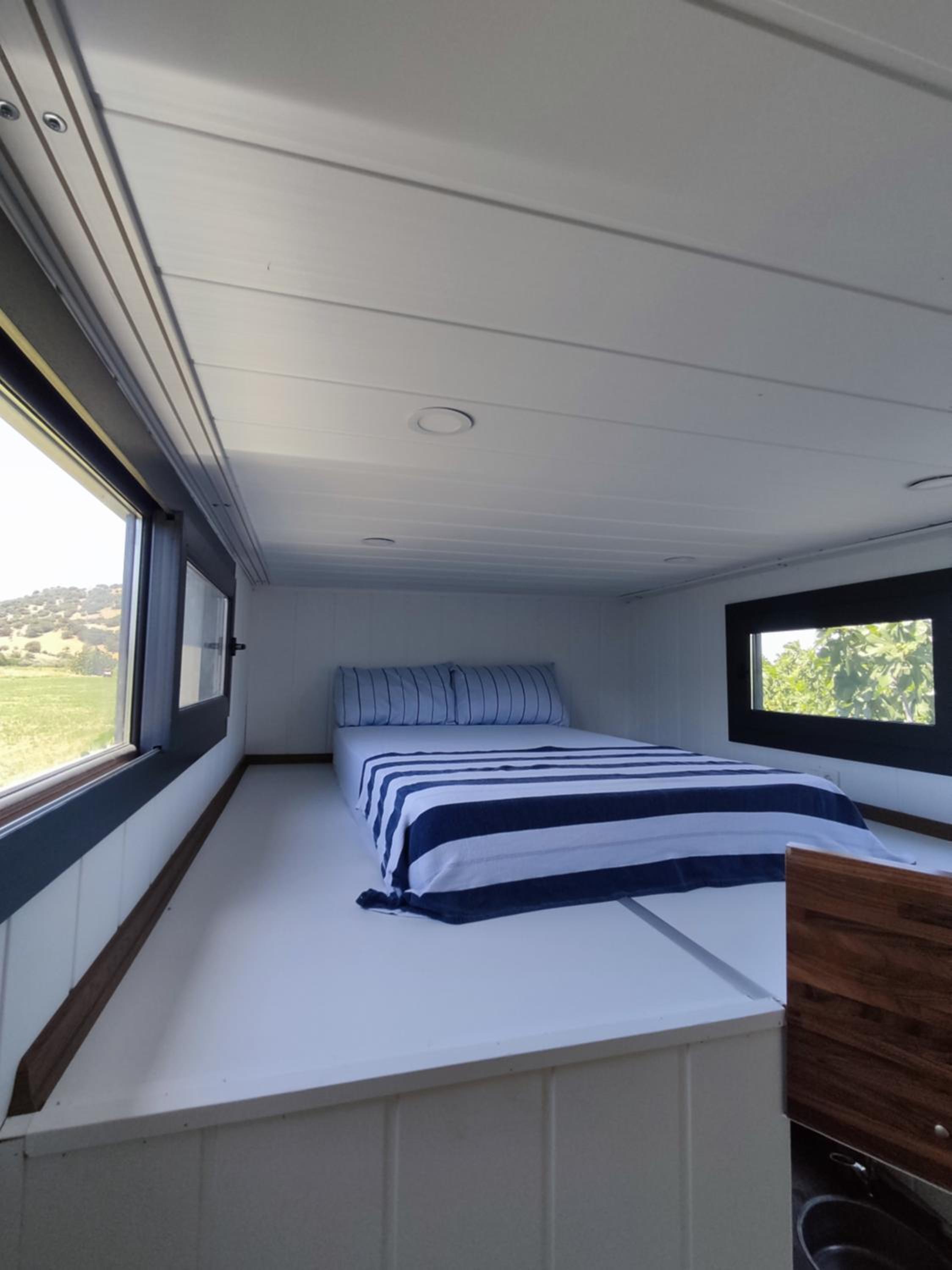 Dikili ZeyTiny House