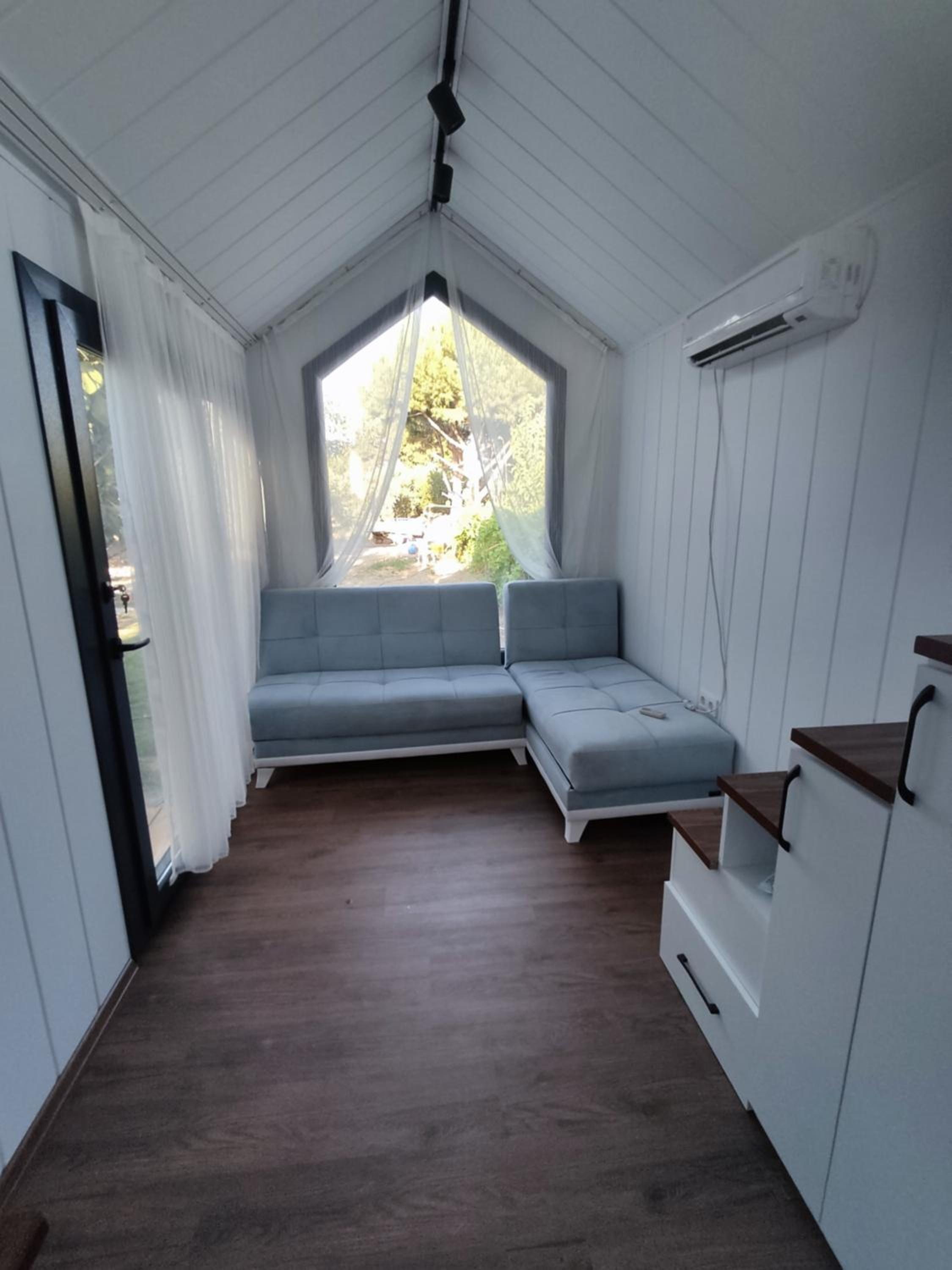 Dikili ZeyTiny House