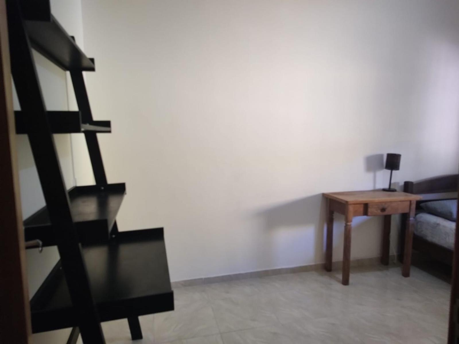 Casa em condominio com piscina proximo a praia