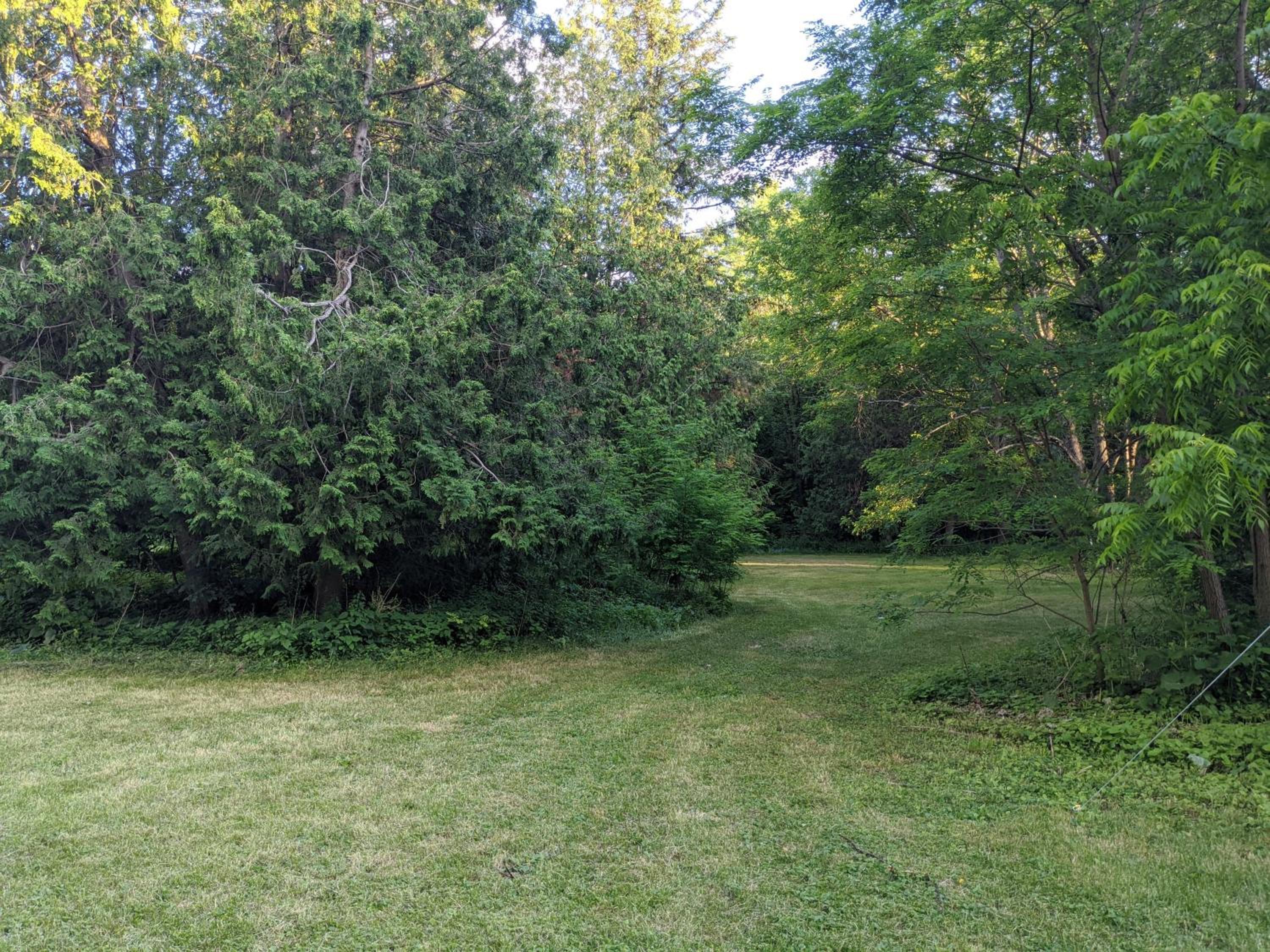La Datcha 20 Acres Private Spa, with Pool, Jacuzzi & Wood Burning Sauna