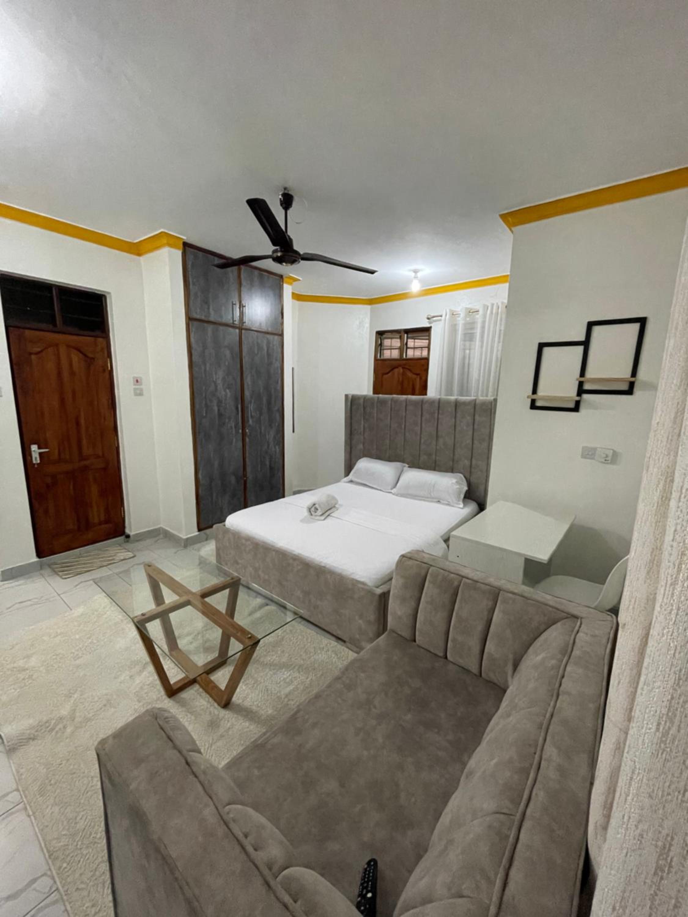 Tulivu Studio Apartment in Bamburi Mombasa view 4