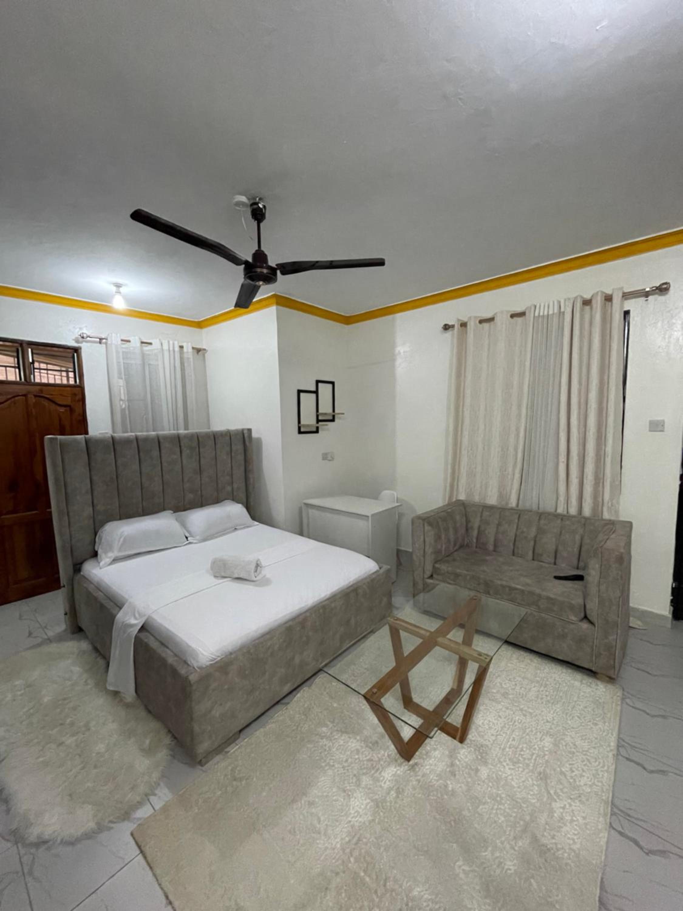 Tulivu Studio Apartment in Bamburi Mombasa view 5