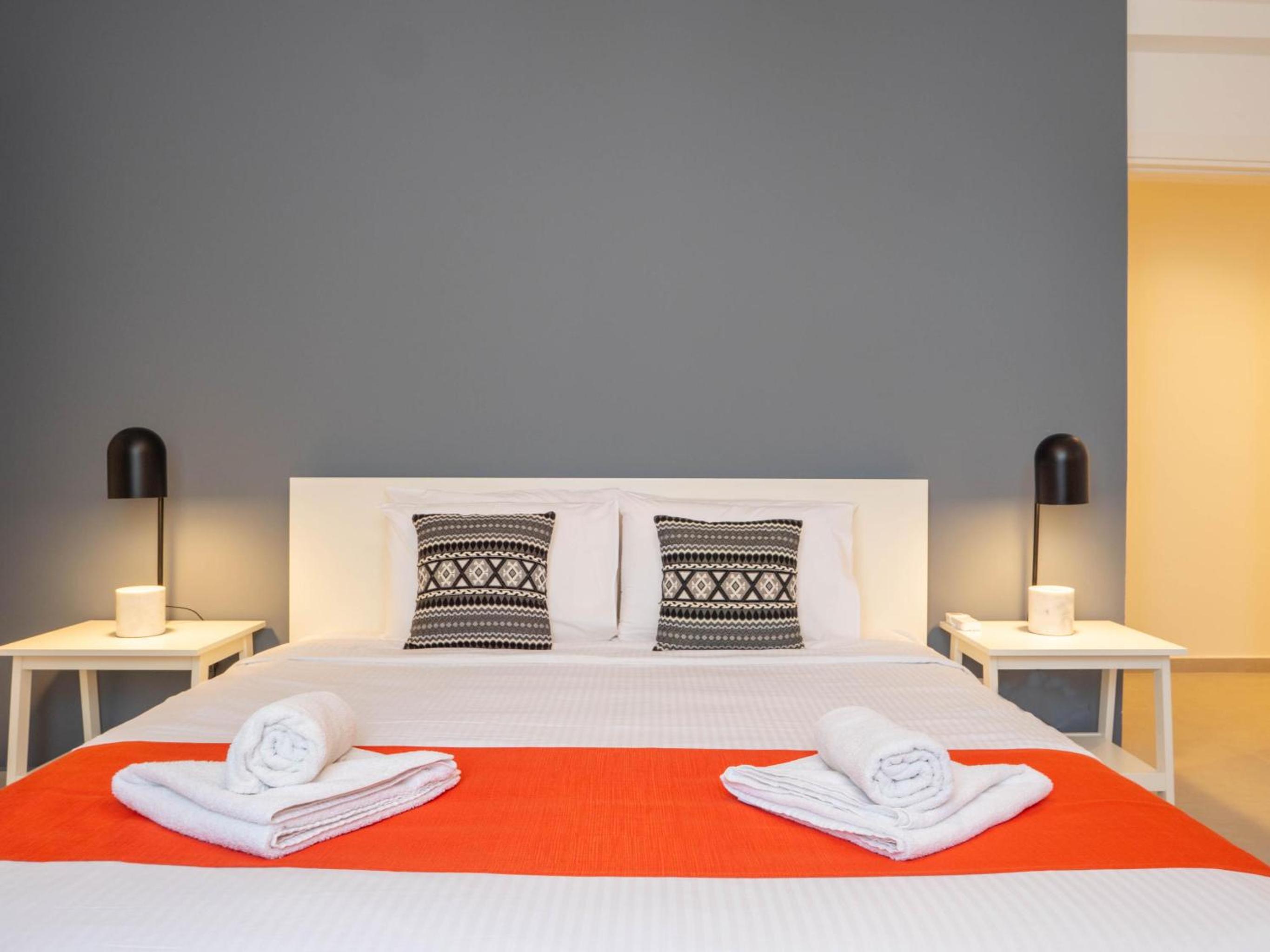 Ultra Modern Apartment off St Julians photo 5