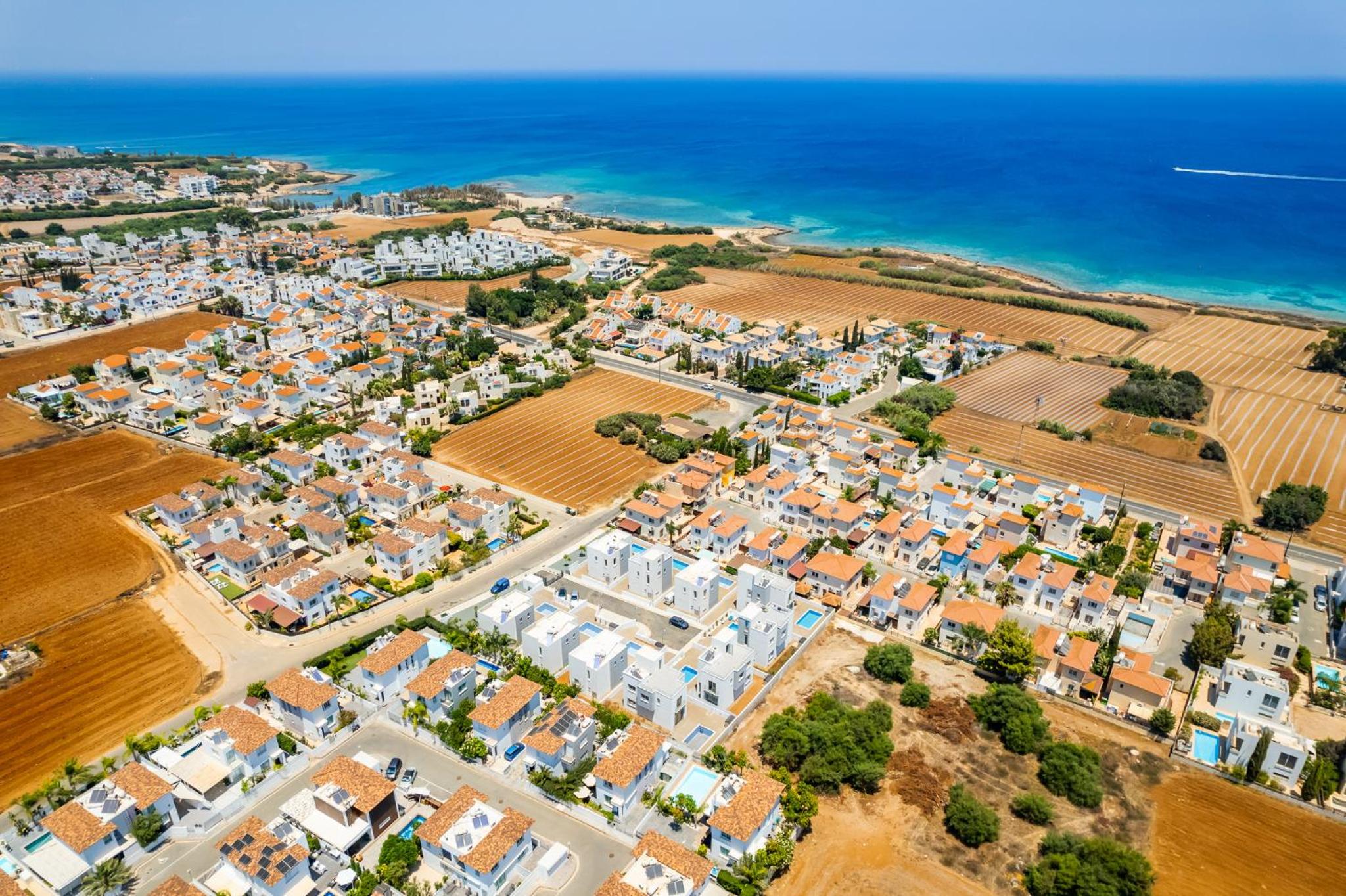 Villa Alassia 20 by Ezoria Villas