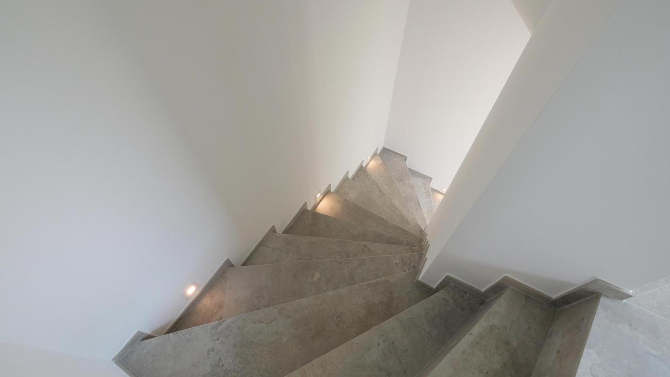 Eleganter Neubau-Luxus in Paderborn & stilvoller Rückzugsort für bis zu 9 Gäste