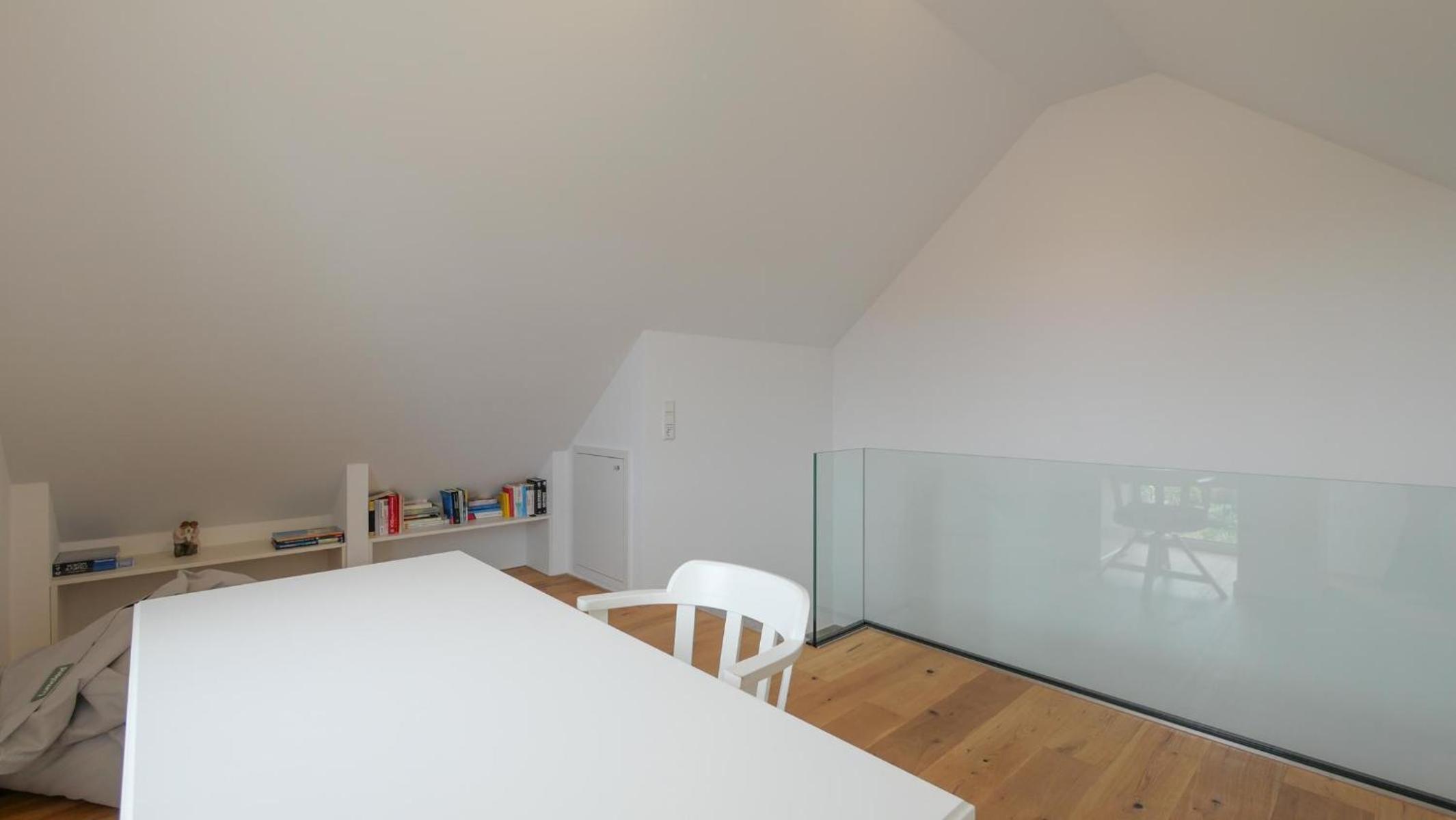 Eleganter Neubau-Luxus in Paderborn & stilvoller Rückzugsort für bis zu 9 Gäste
