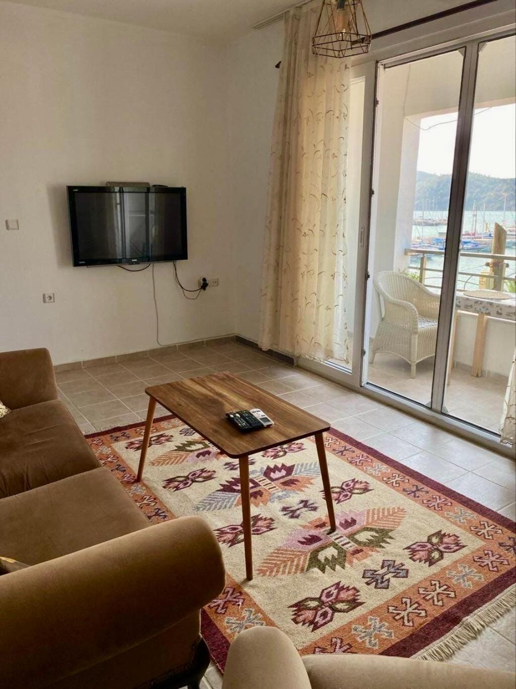 HARBOUR view 3 view 5