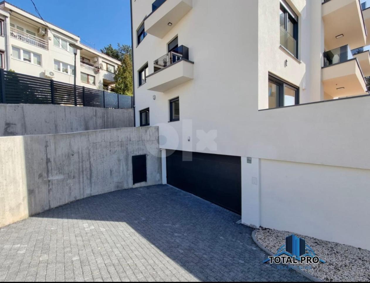 Luxor apartman 7