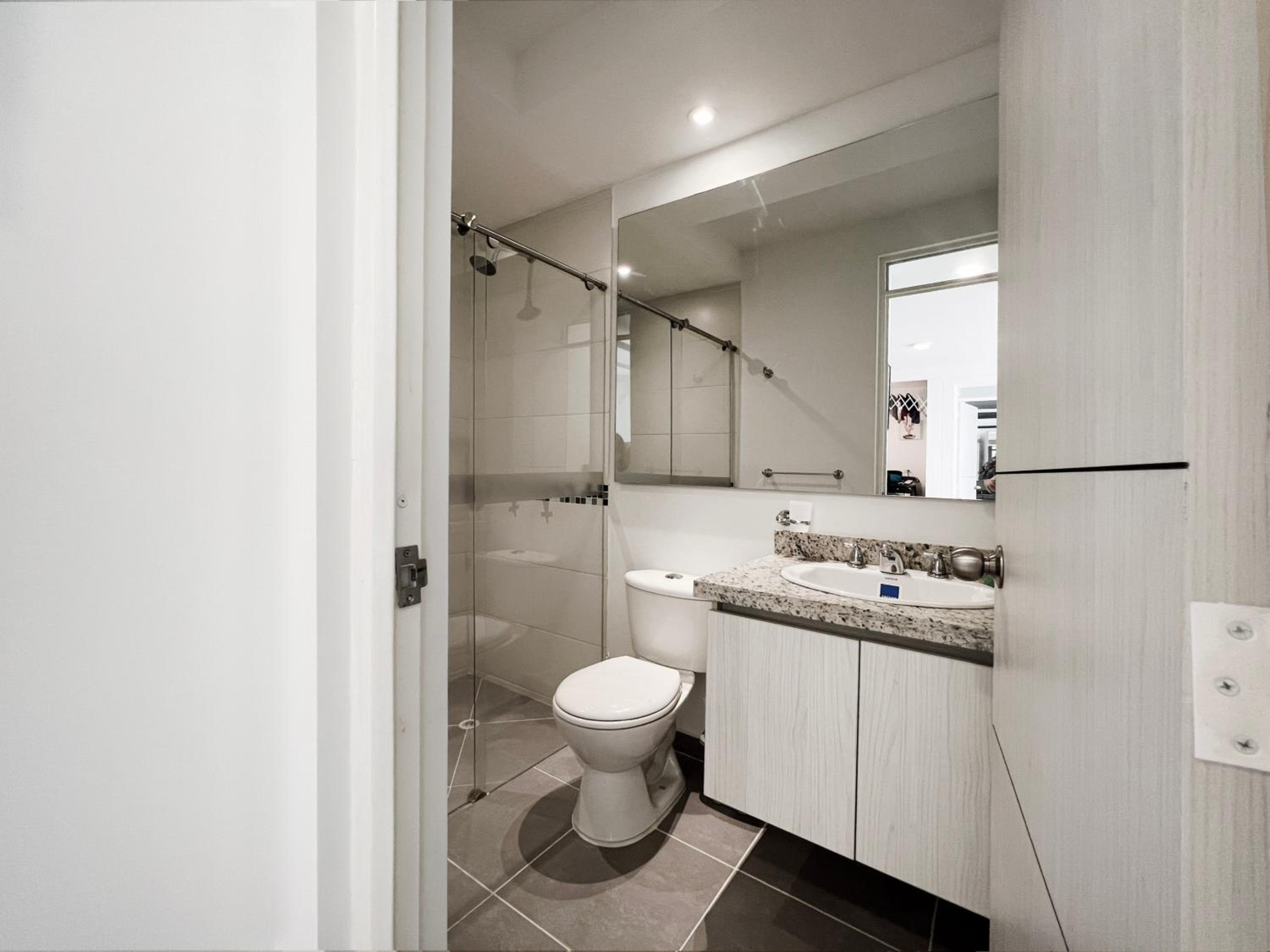 Apartamento nuevo, cómodo y muy bien equipado en Girardot