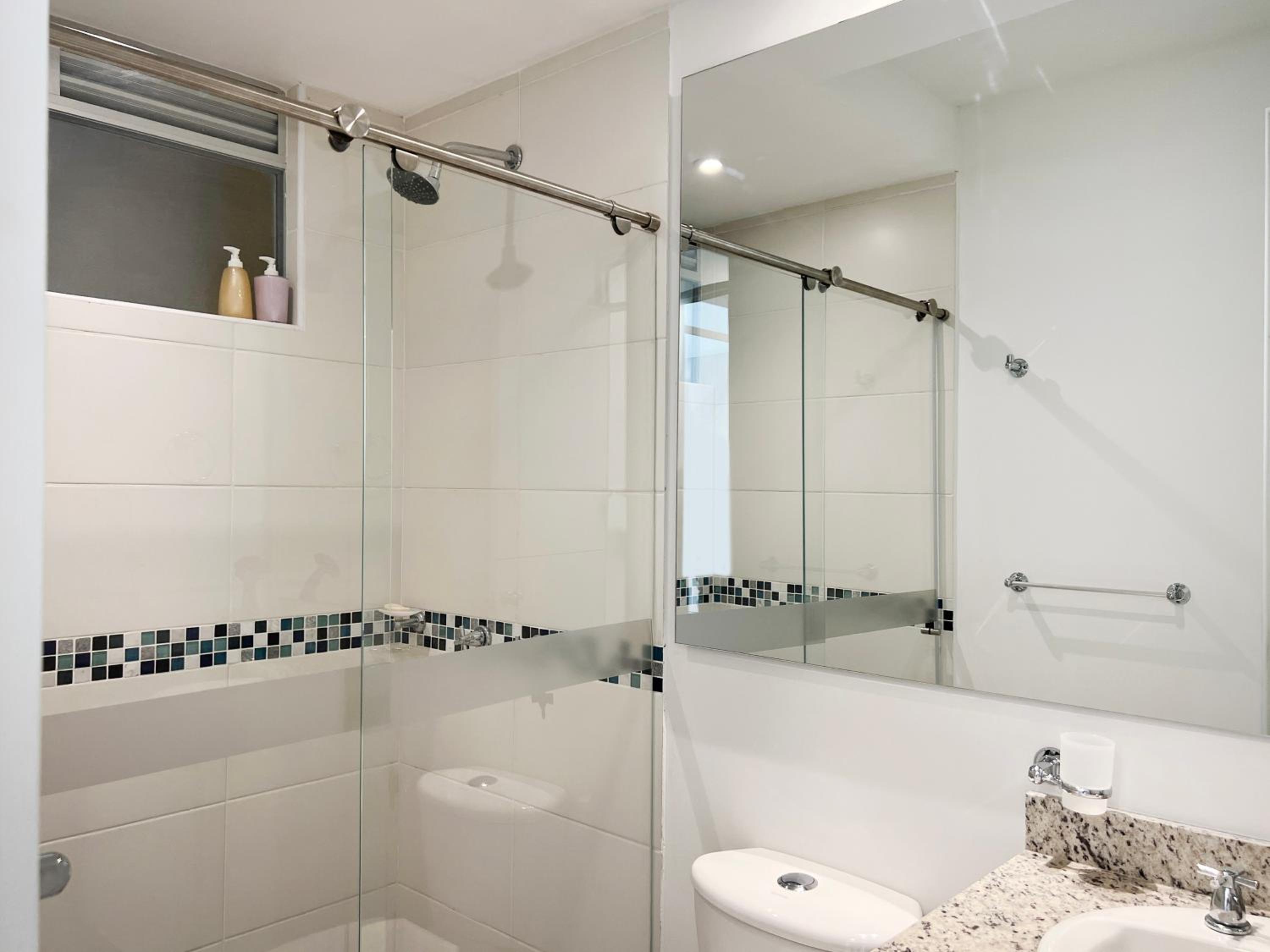 Apartamento nuevo, cómodo y muy bien equipado en Girardot