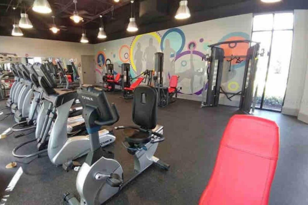Universal 3BR Townhome with Pool