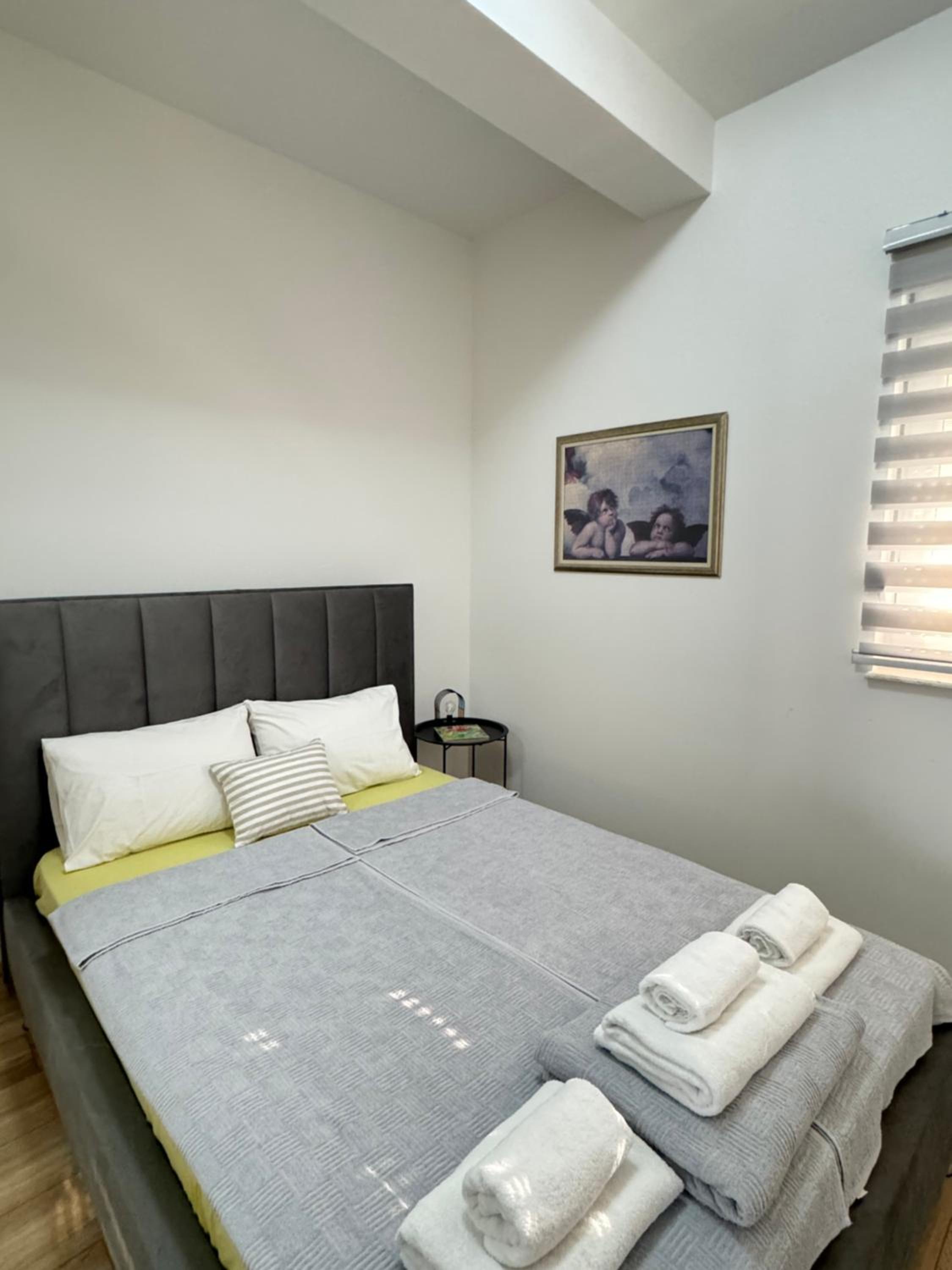 Deluxe Apartments