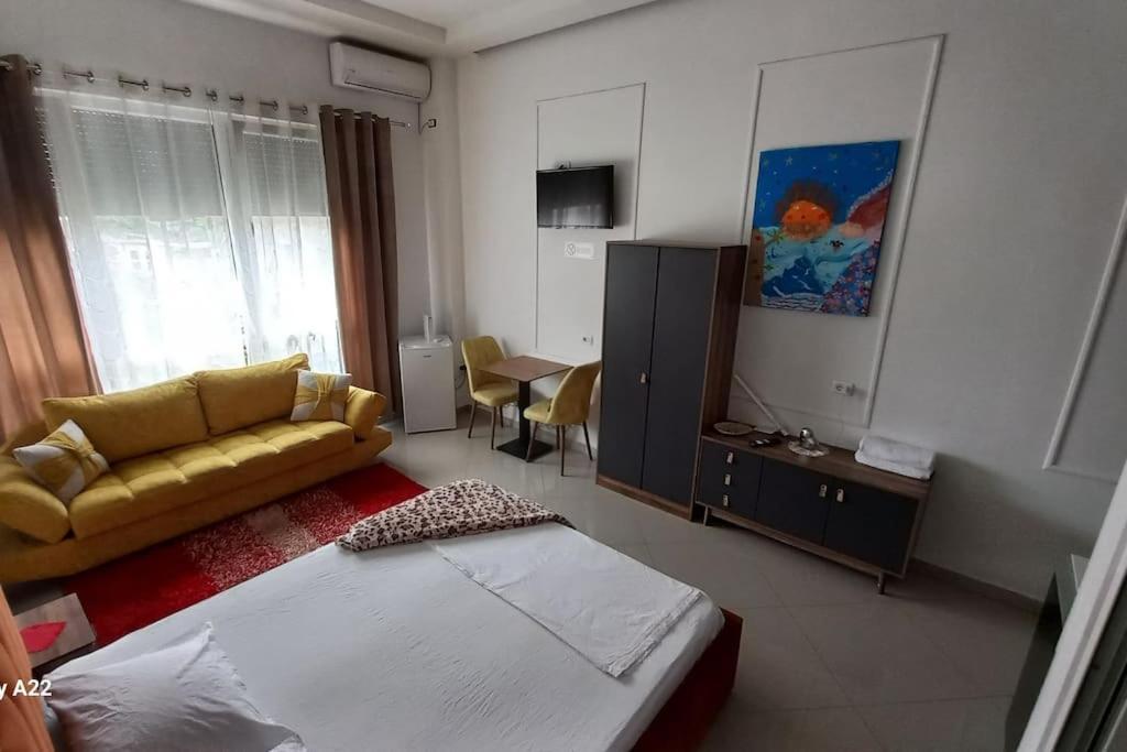 Isabel's Apartment 2