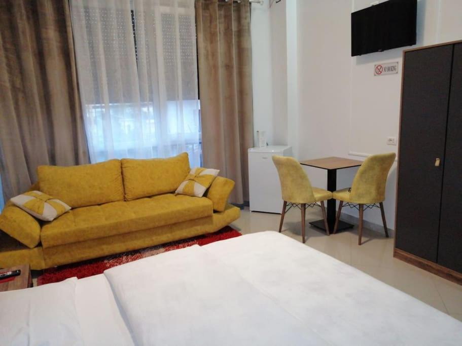 Isabel's Apartment 2