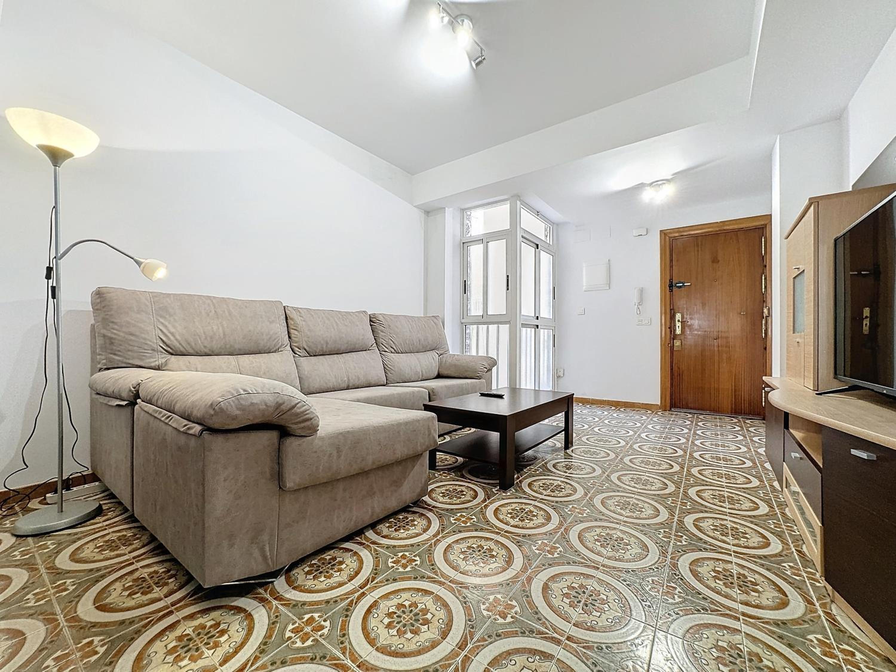 Apartamento 4 dormitorios Parking incluido.