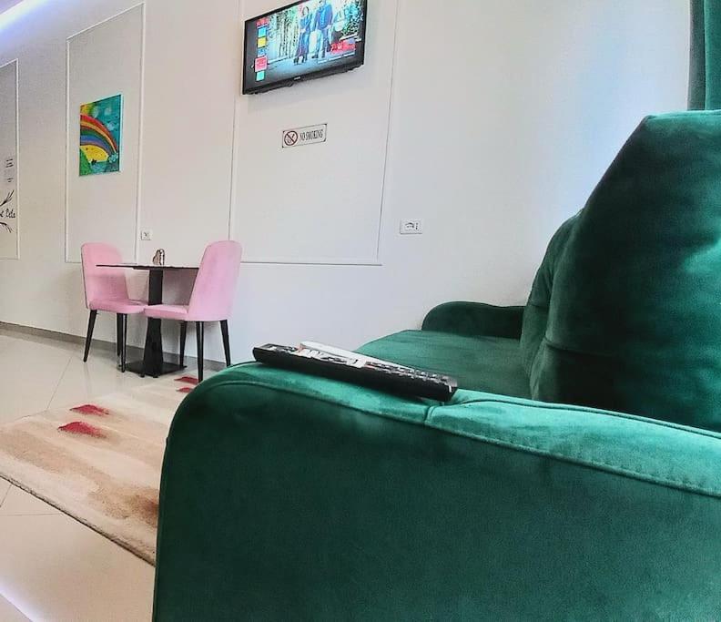 Isabel's Apartment 1