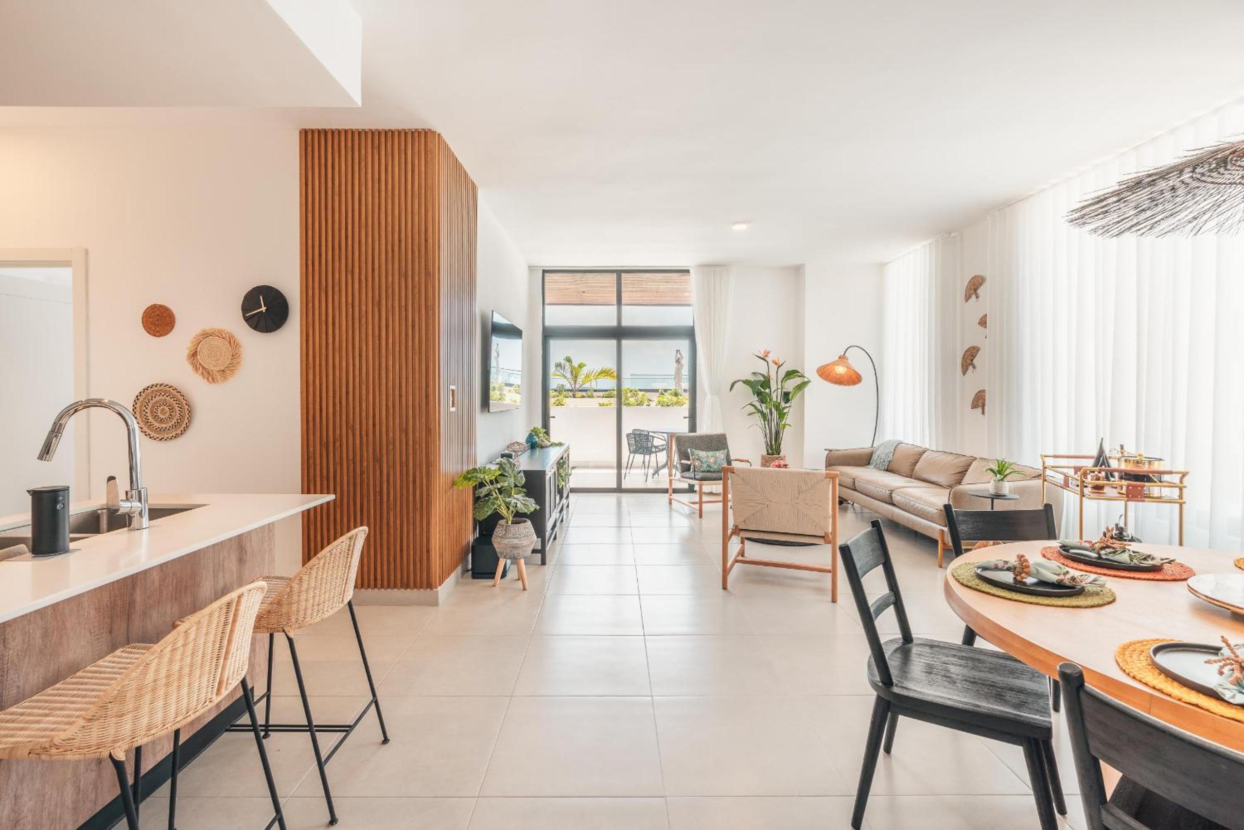 Comfortable 3-br apartment at Cap Can AZZ view 5