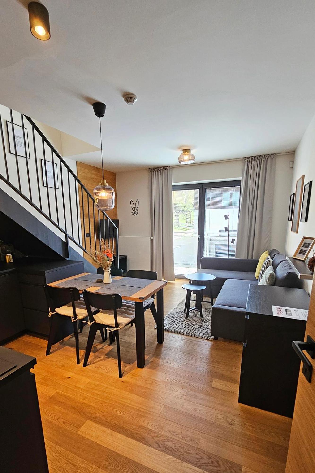 ENJOYHARRACHOV - Atraktivní klidný klimatizovaný apartmán 20 v centru Harrachova s parkováním, Wifi-WLAN, SAT, herní konzolí, Ipad, Netflix zdarma, možnost view 3