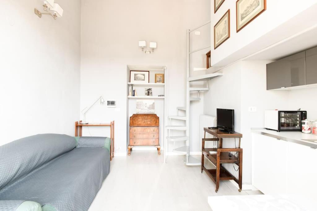 Central Charming house at Naples