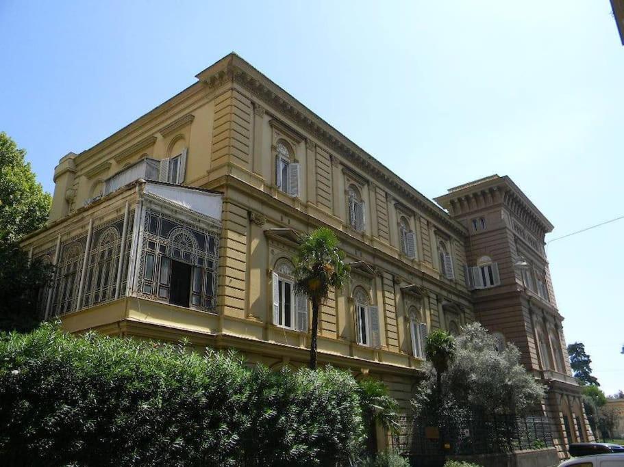 Central Charming house at Naples