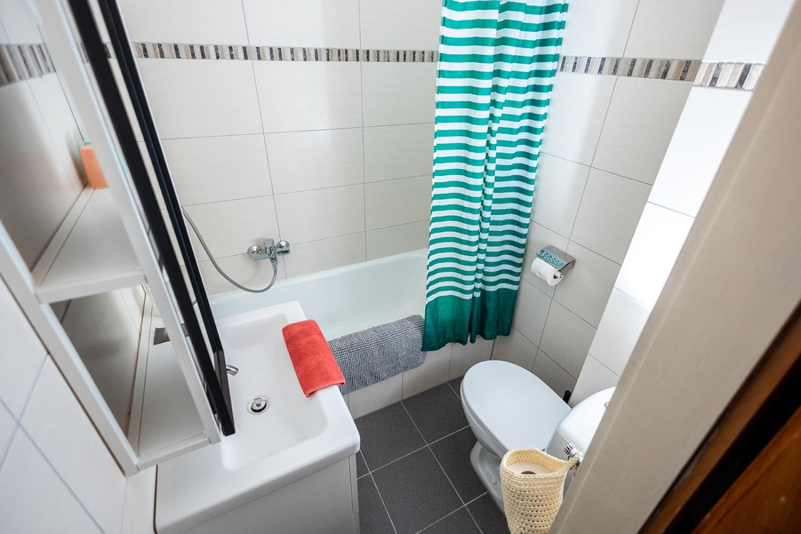 MOOKI Beach Apartment