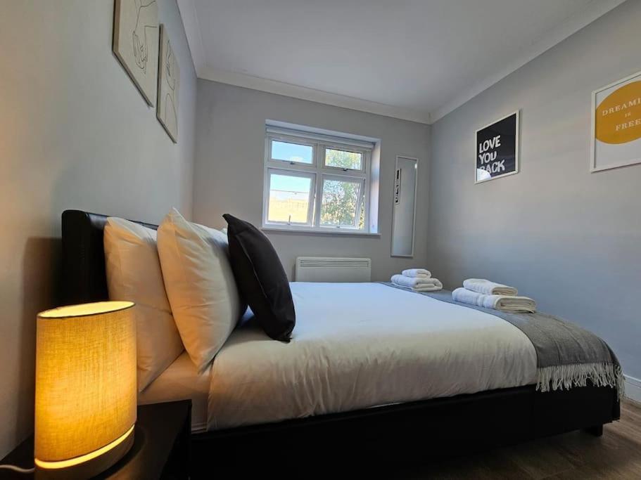 Modern1BR Apartment in Shepherds Bush W12