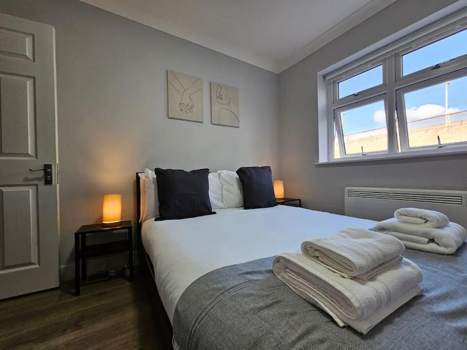 Modern1BR Apartment in Shepherds Bush W12