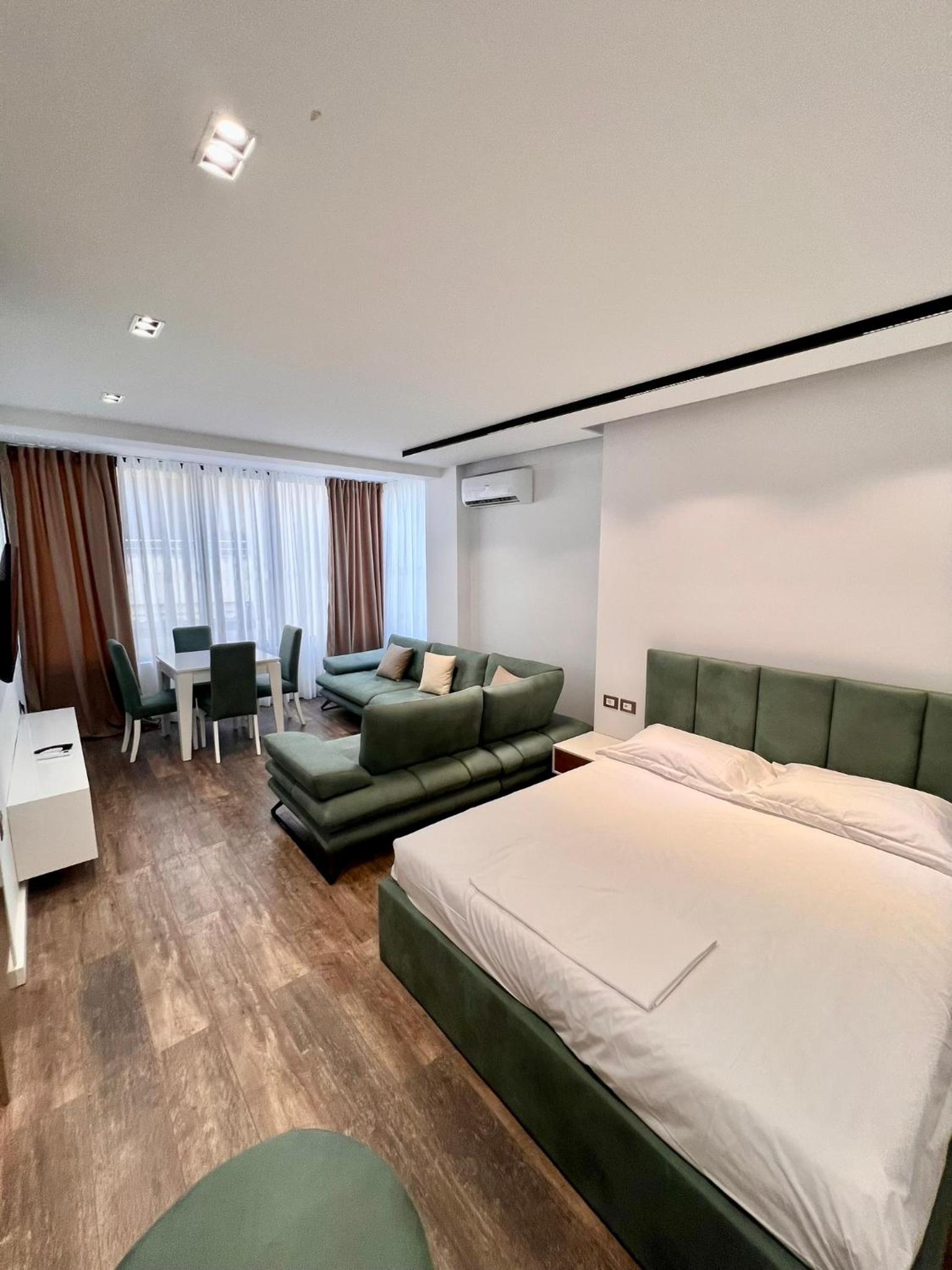 HRS Apartment 1