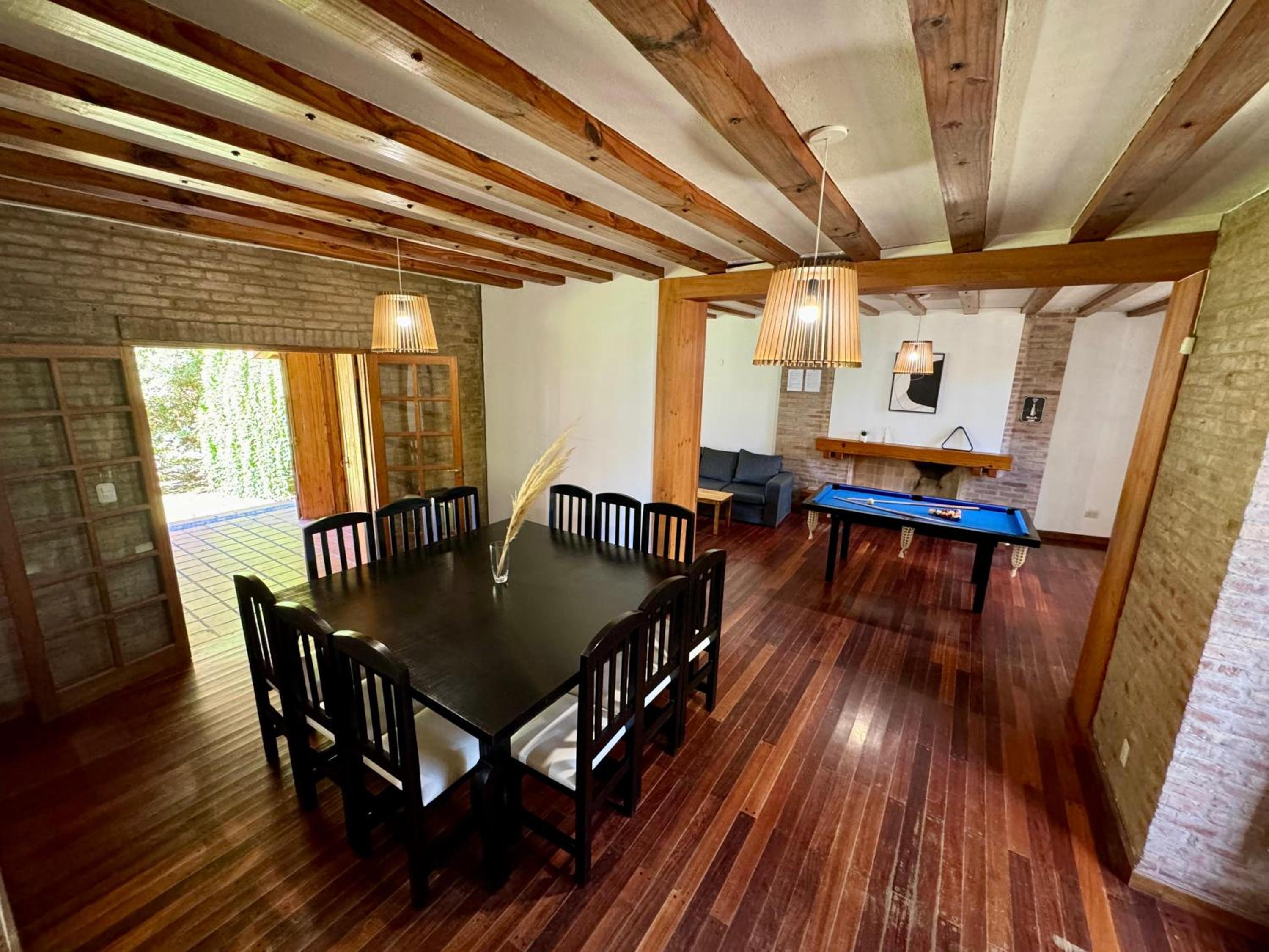 Olive Tree House with Pool Table and Swimming Pool