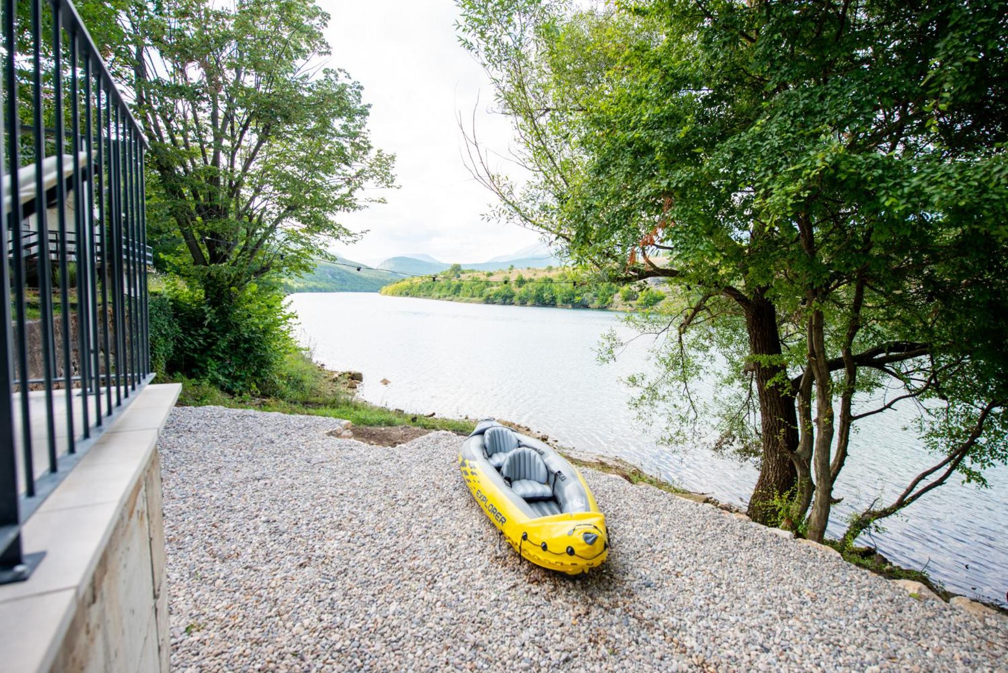 LAKE HOUSE ŠUMICA, Mostar