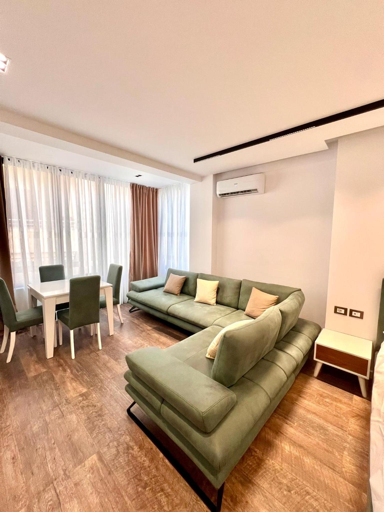 HRS Apartment 1