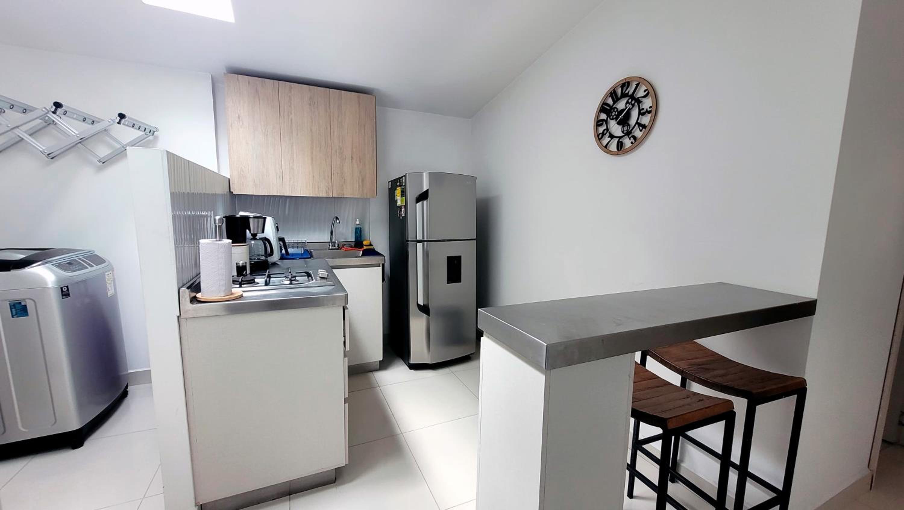 Apartaestudio en el Corazon de Laureles, Medellin