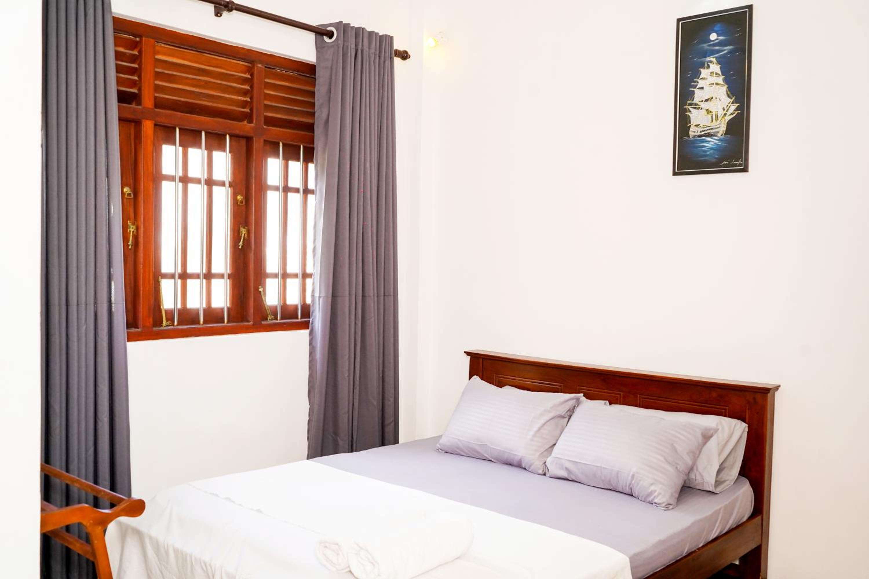 Stay At RichmondHill view 5
