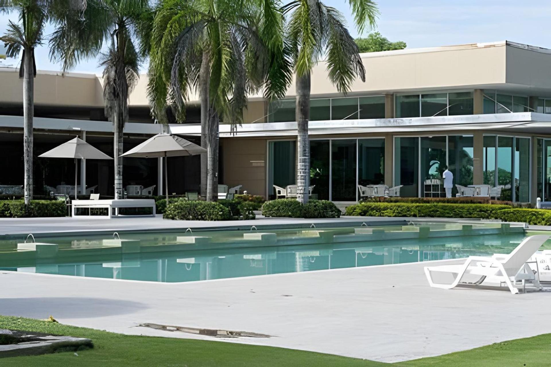 Hermosa casa en Karibana Ctg
