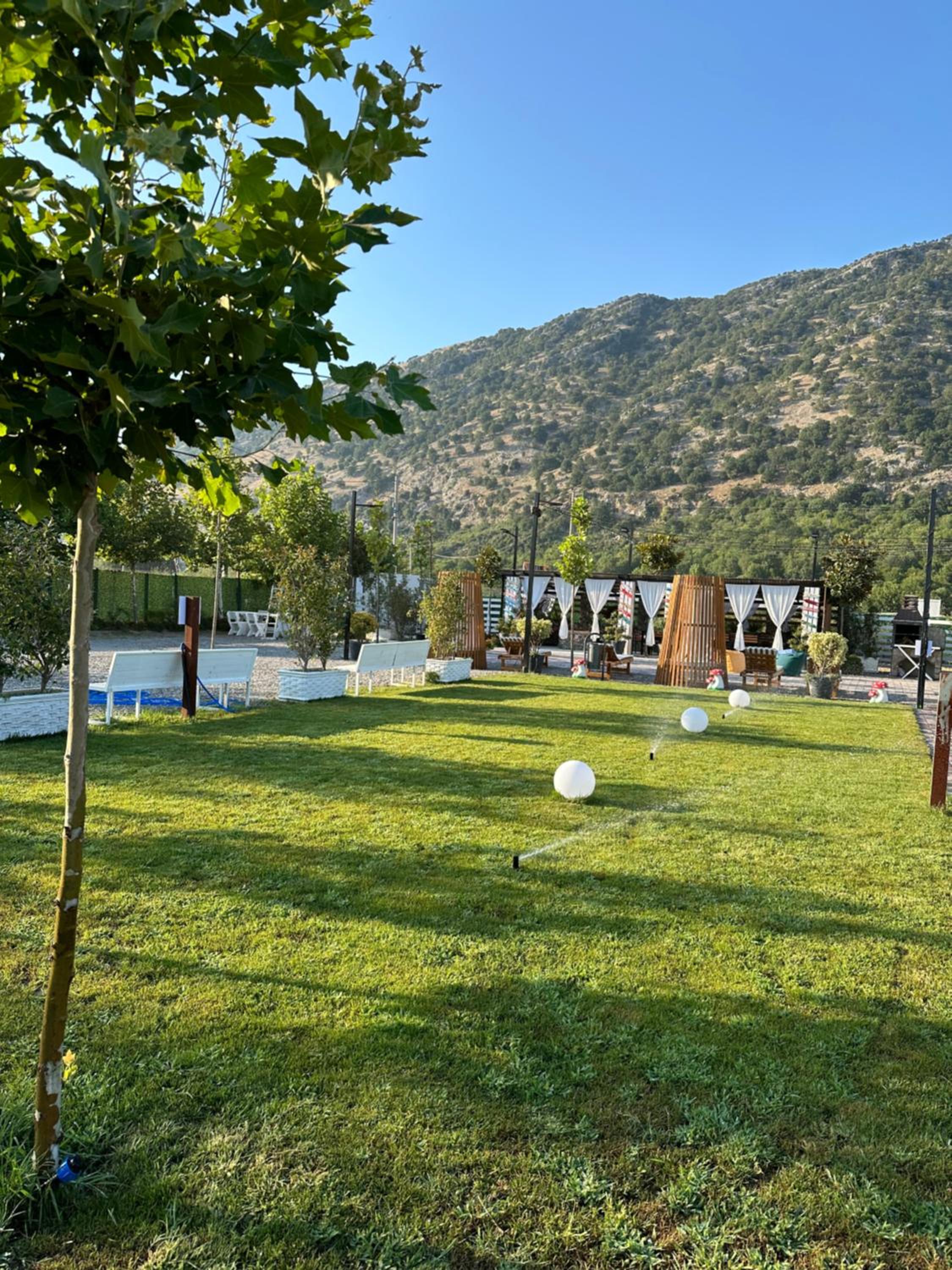 villas rrjoll