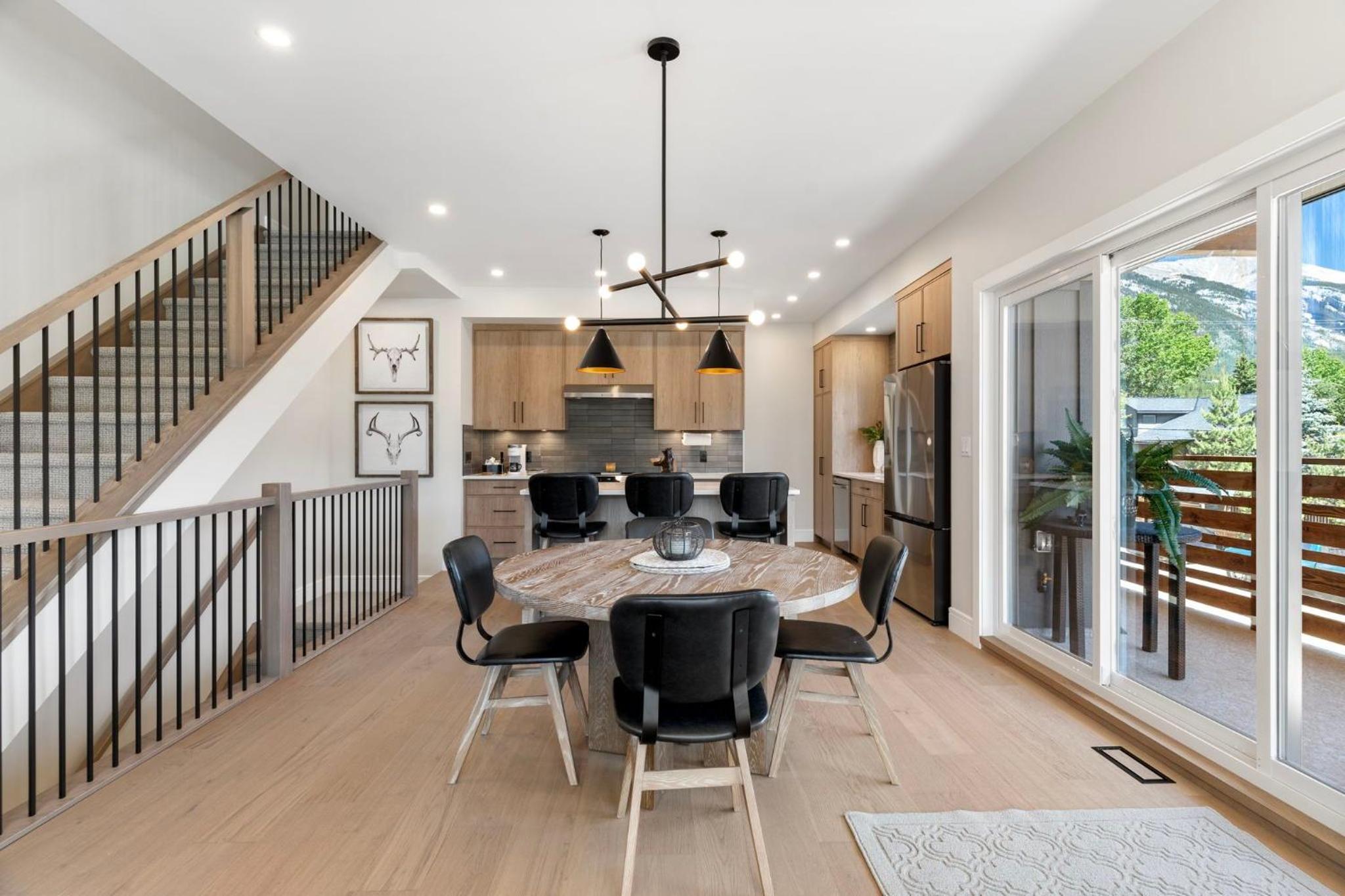 Luxe Retreat by Canadian Rockies Vacation Rentals