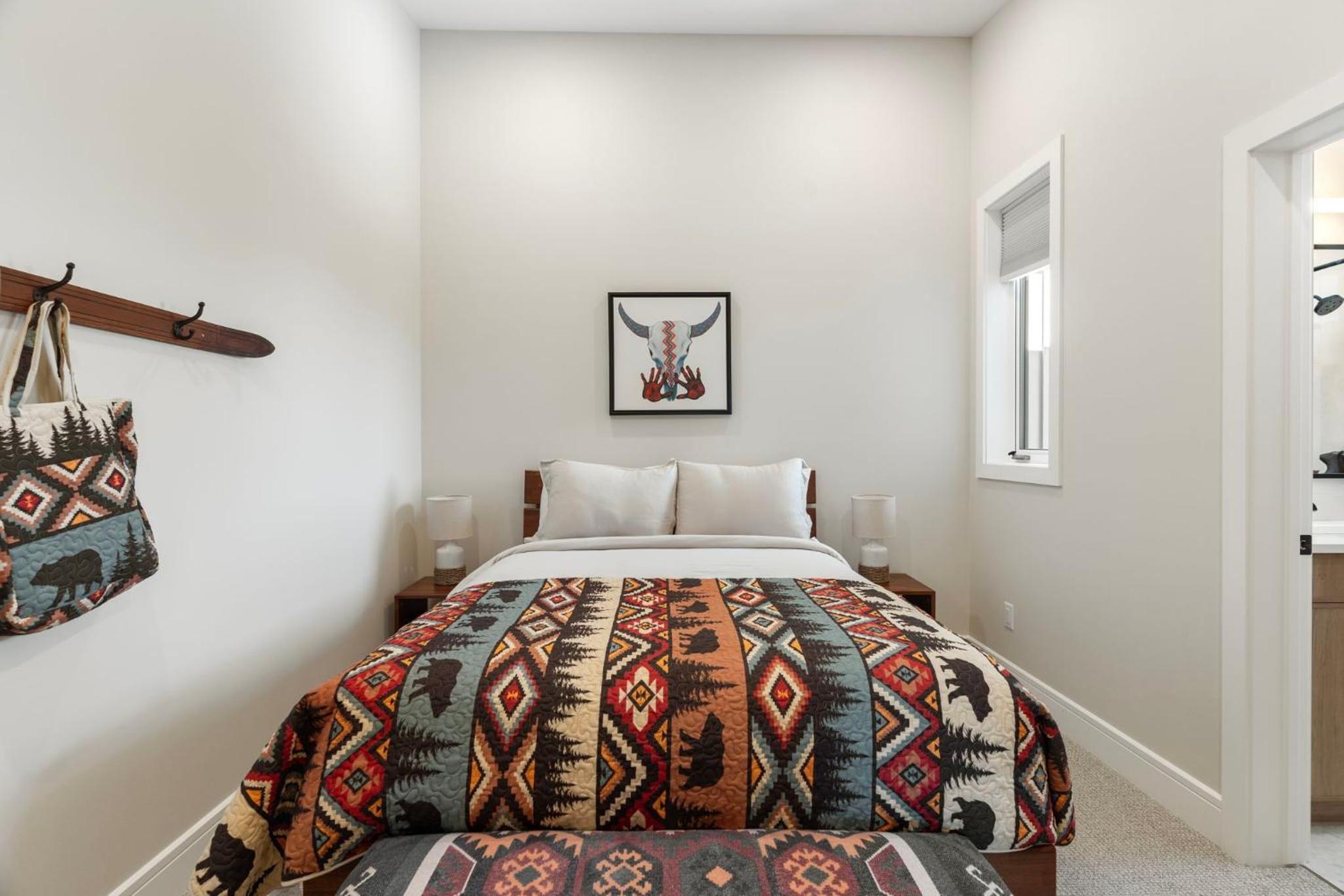 Luxe Retreat by Canadian Rockies Vacation Rentals