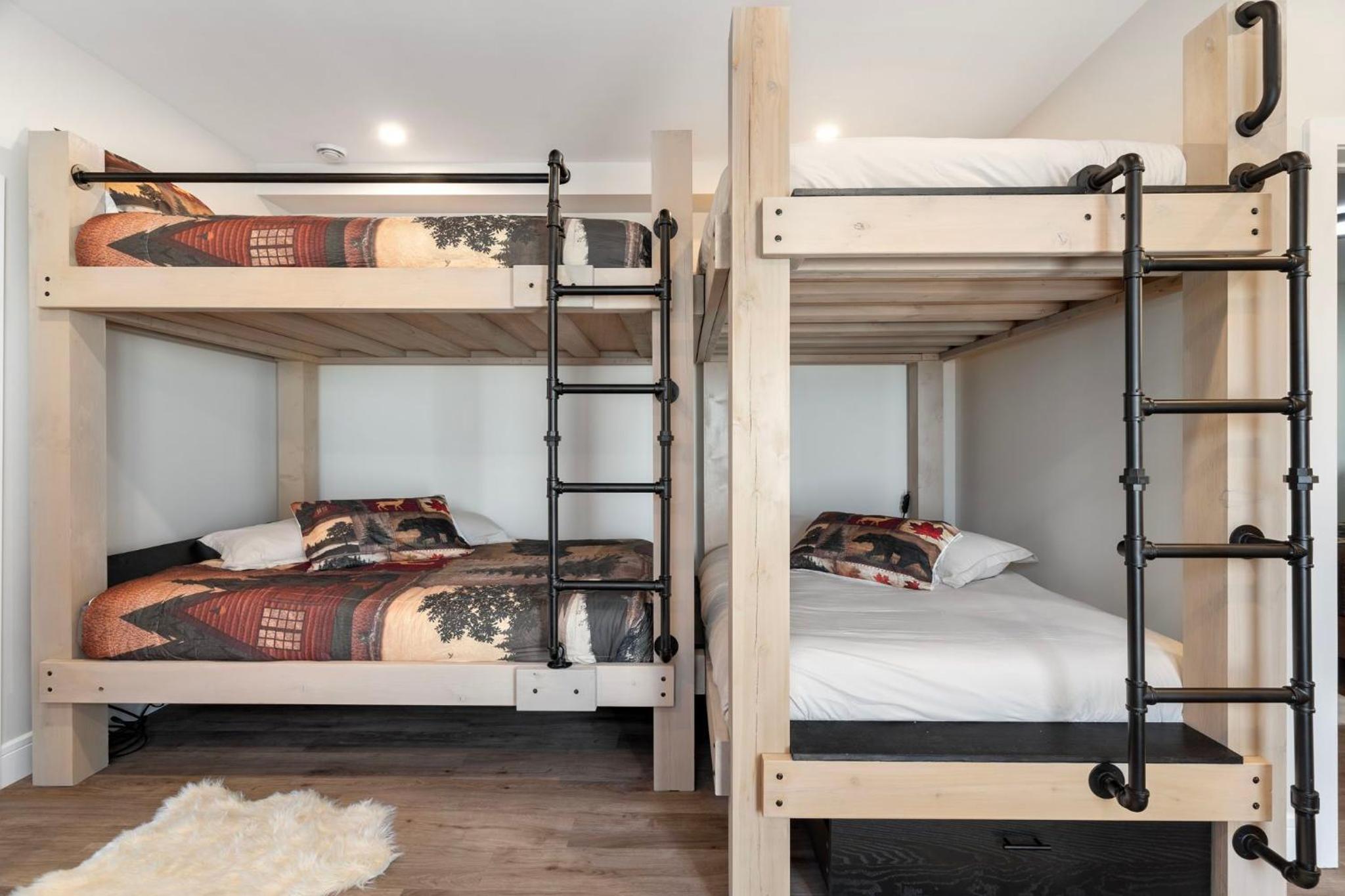 Luxe Retreat by Canadian Rockies Vacation Rentals