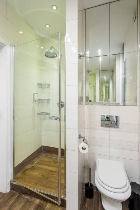 Urban Chic -One Bedroom Apartment - Warsaw Stays - Podwale
