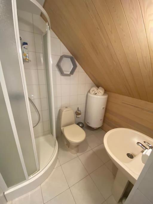 Luxury Waterfront Retreat with Panorama Room & Sauna at Sinso Talu