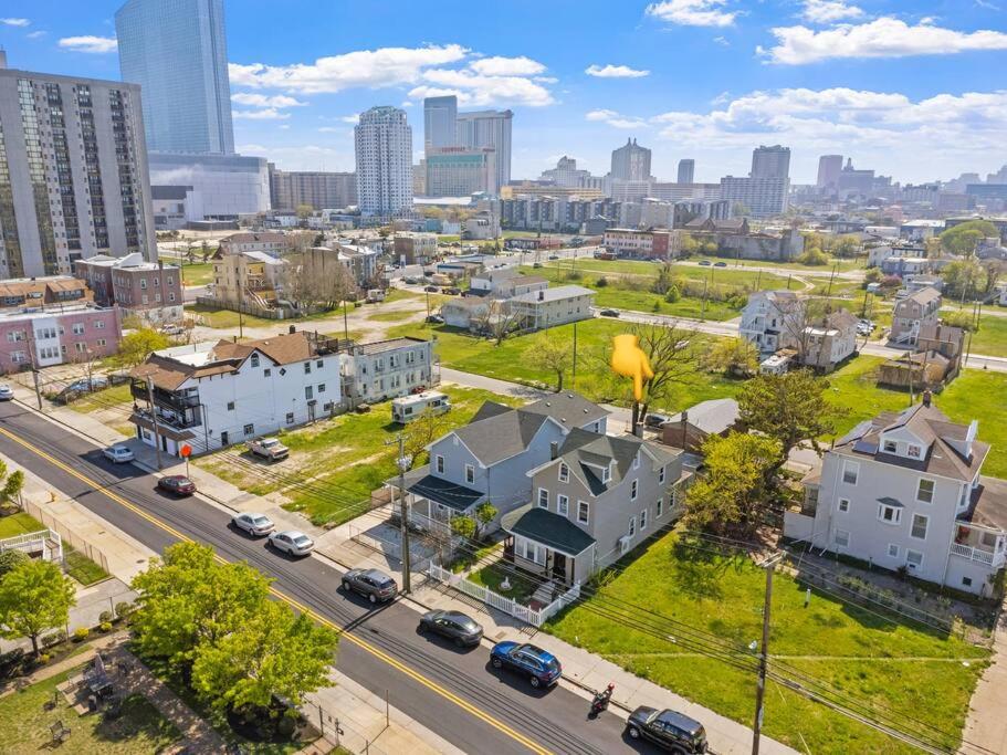 5BD 4BA Victorian House by Hard Rock Boardwalk view 3