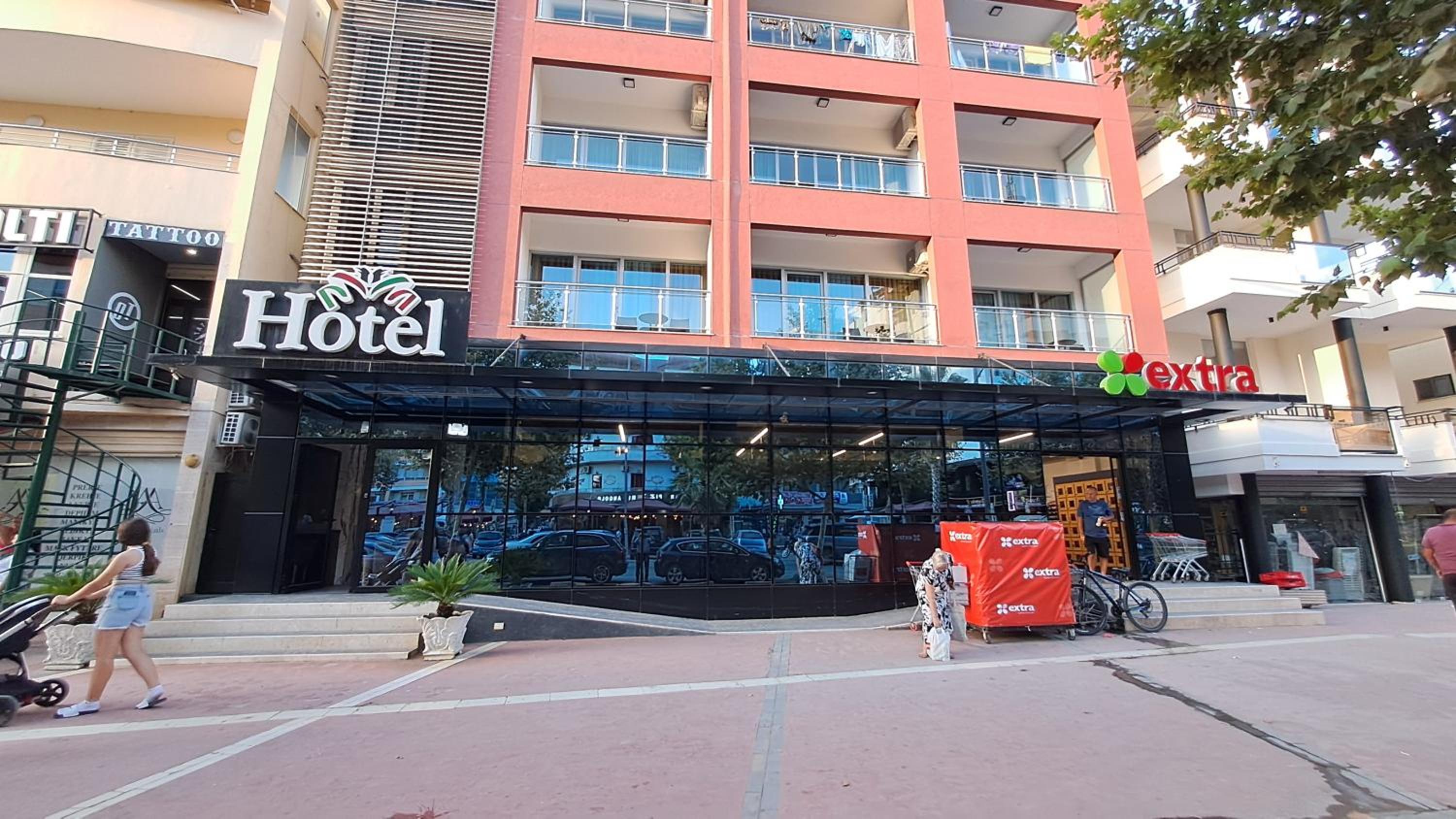 Illyria Apartments