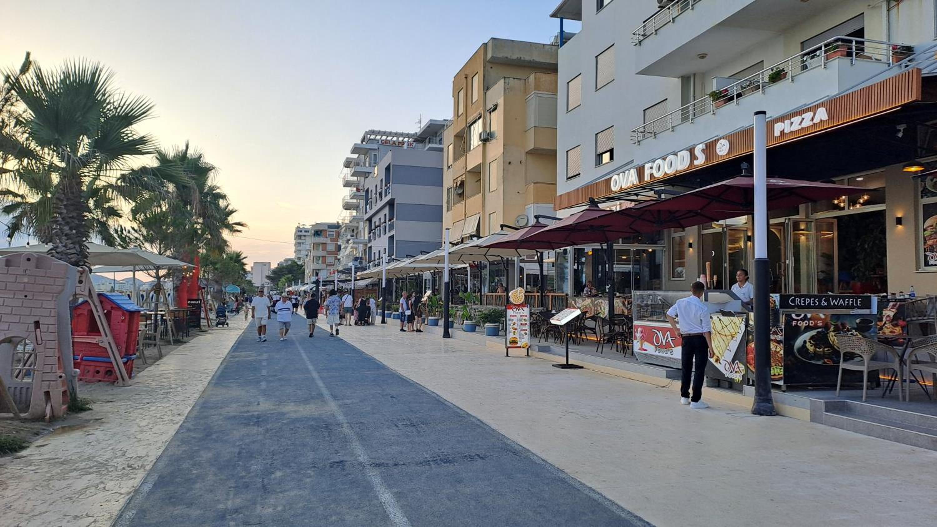 Illyria Apartments