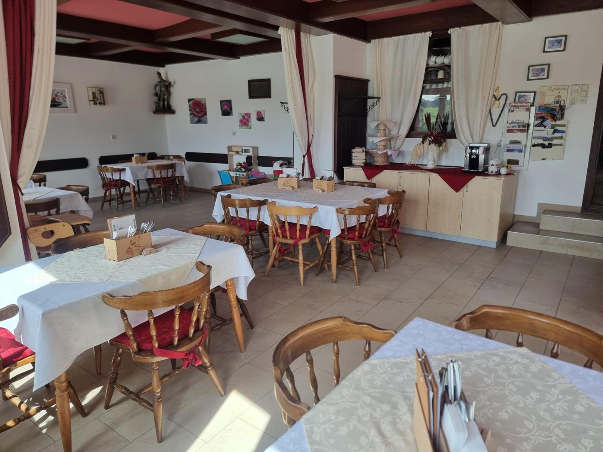Gasthof Weidenauer- Gabi's Café