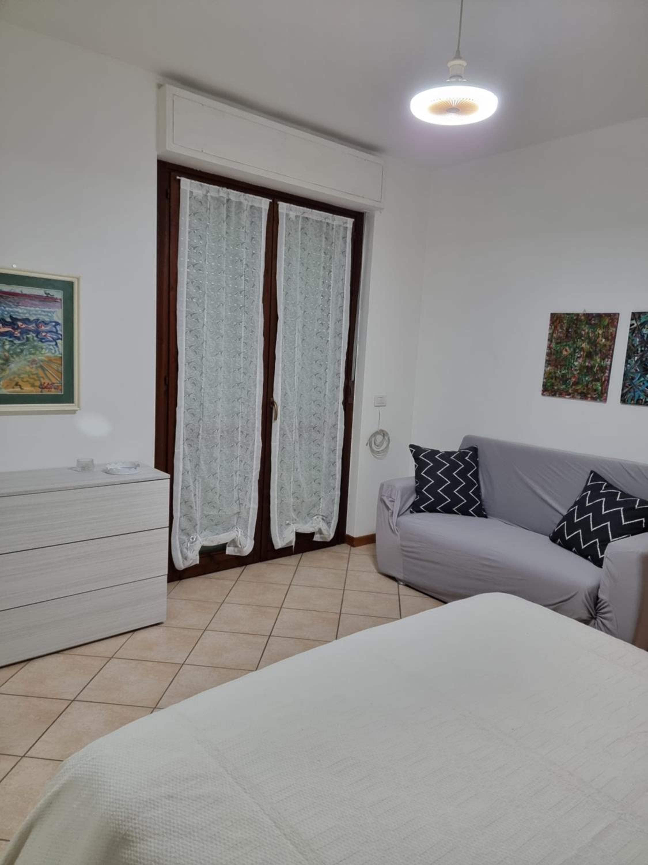 Casina Manu view 3