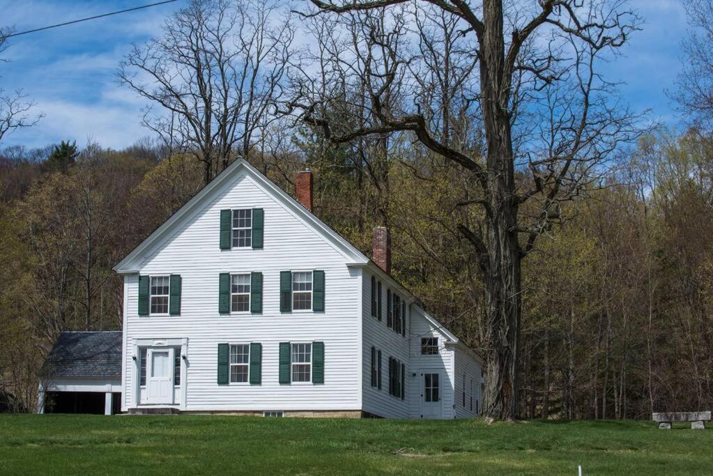 The Dutton Farmhouse