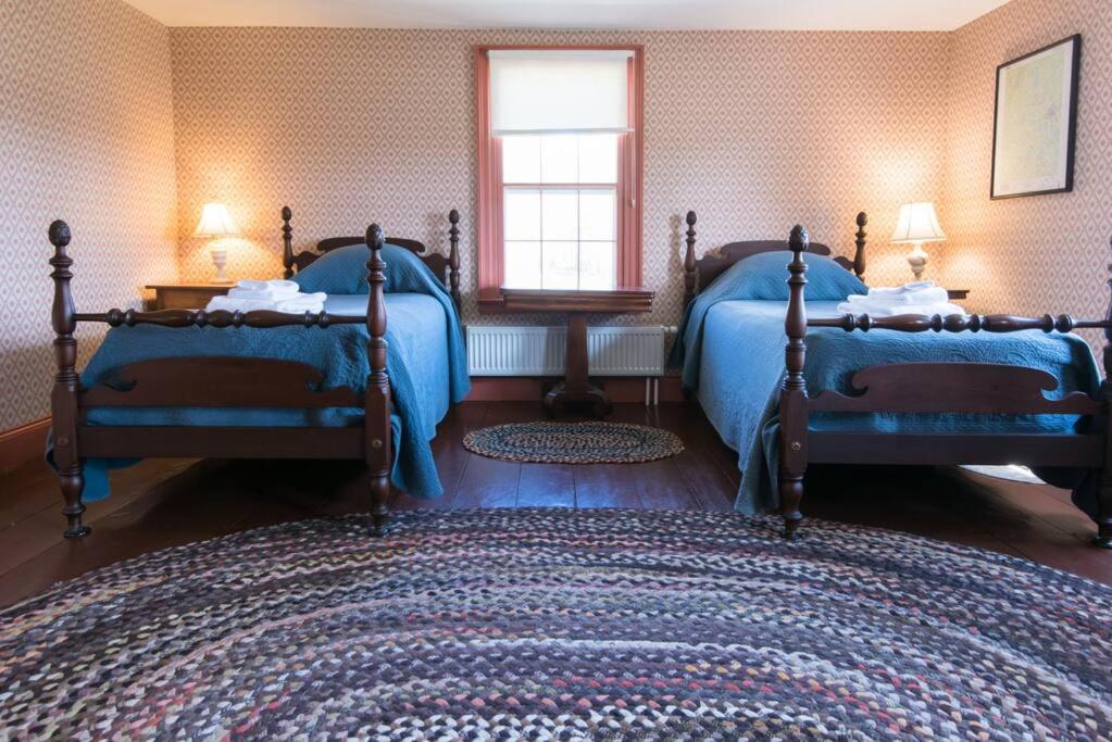 The Dutton Farmhouse