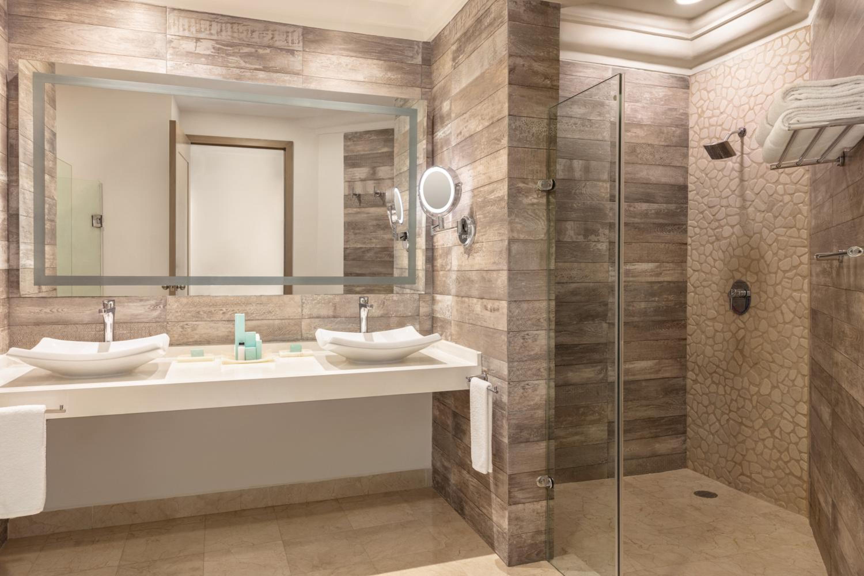 Wyndham Alltra Playa del Carmen Adults Only All Inclusive - Property Image 127