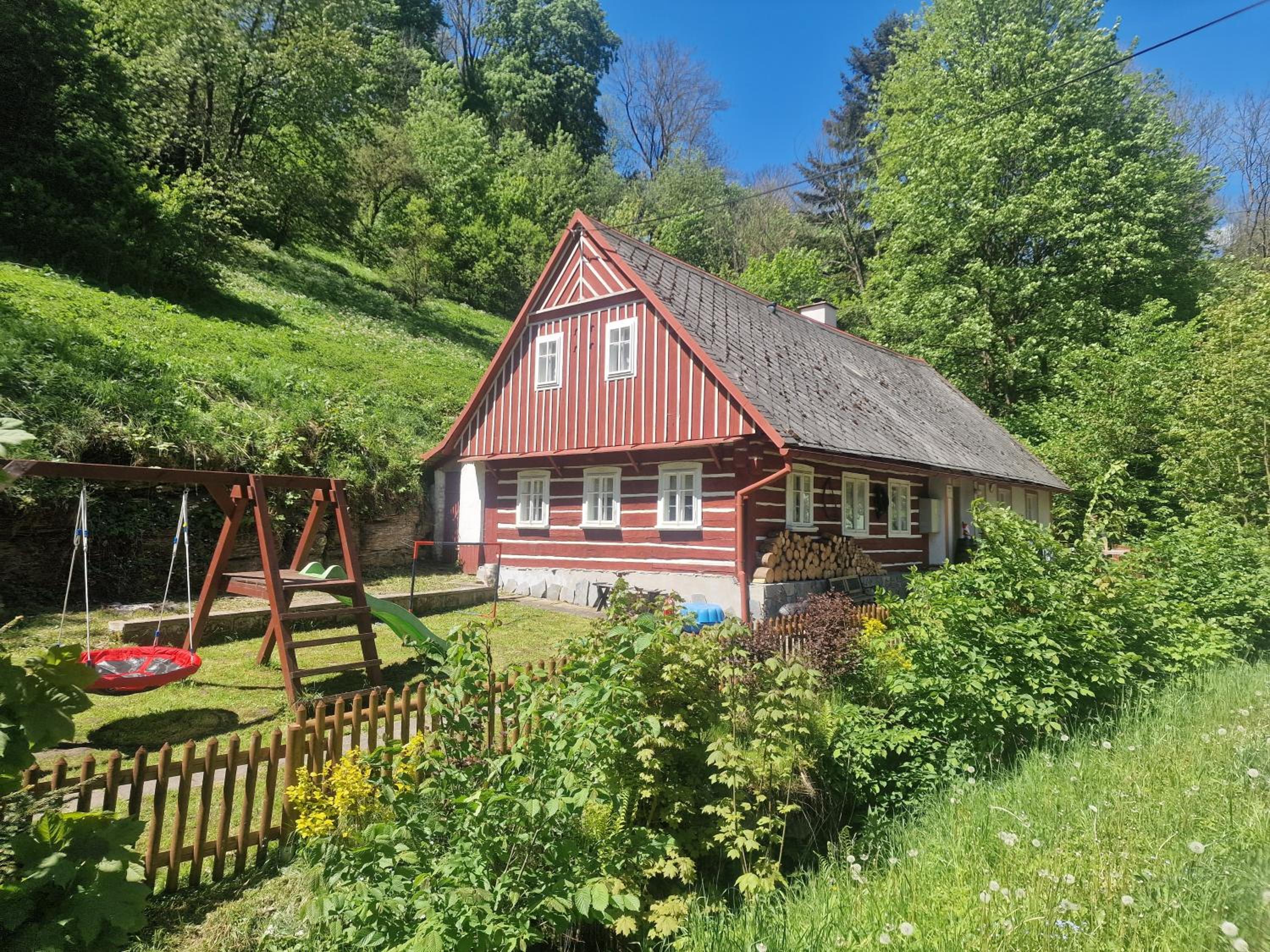 Jedová Chýše Skalka