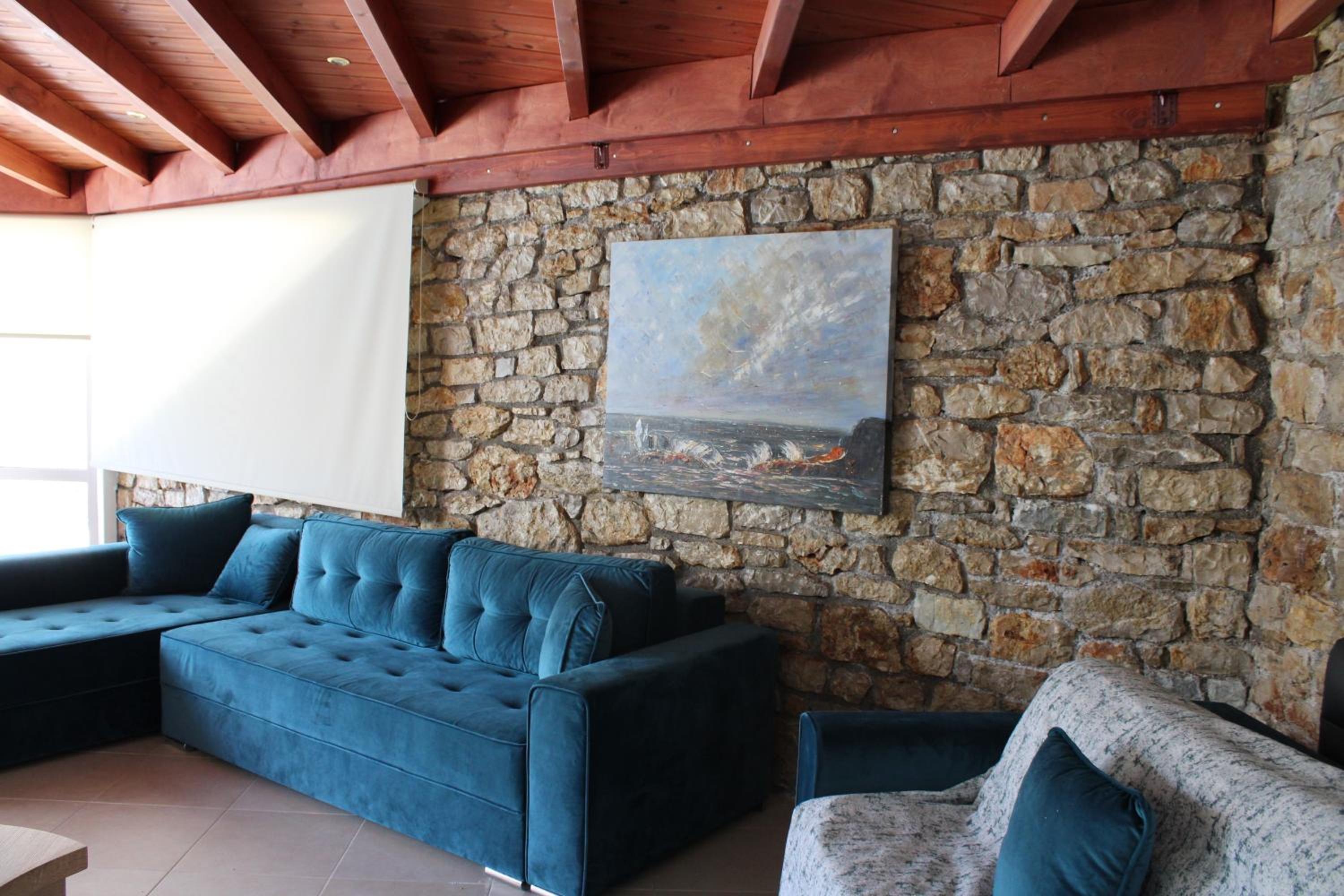 VILLA gALINI